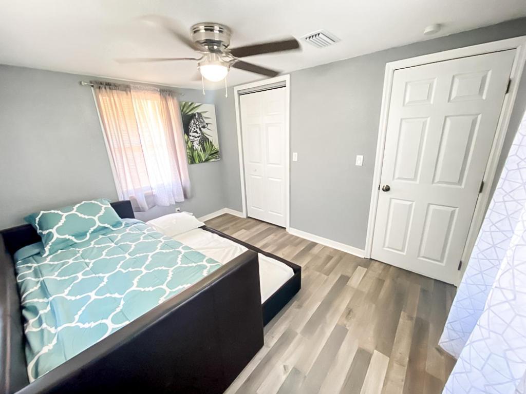 Sarasota Modern, Spacious, Comfy, Queen Beds, Backyard Rental מראה חיצוני תמונה