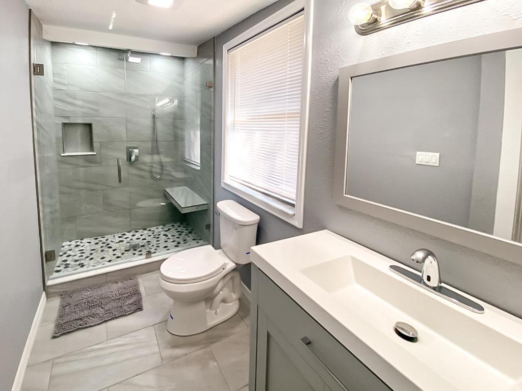 Sarasota Modern, Spacious, Comfy, Queen Beds, Backyard Rental מראה חיצוני תמונה