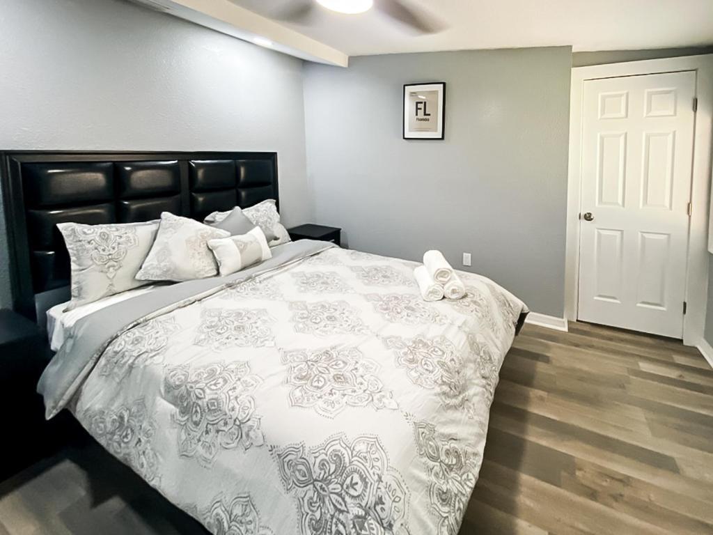 Sarasota Modern, Spacious, Comfy, Queen Beds, Backyard Rental מראה חיצוני תמונה