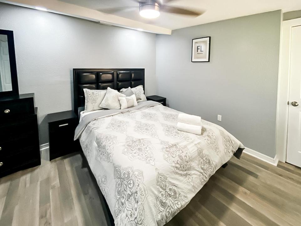 Sarasota Modern, Spacious, Comfy, Queen Beds, Backyard Rental מראה חיצוני תמונה